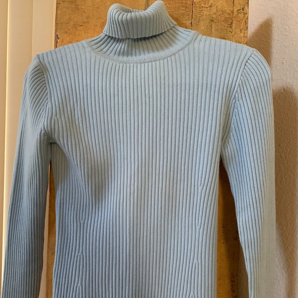 WOMAN SWEATER